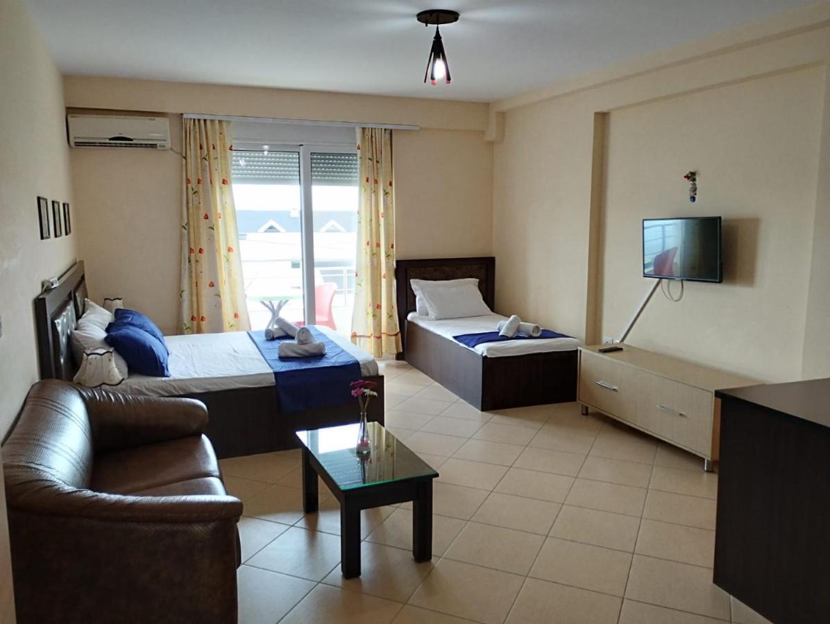 Summer Life Apartments ซารานเดอ ภายนอก รูปภาพ